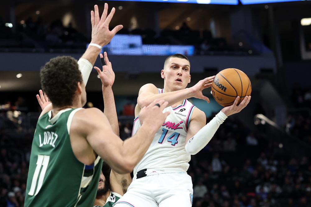 更在防守端 更在防守端